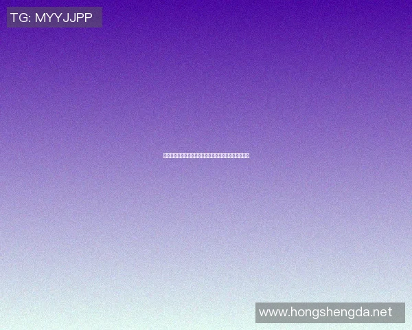 篮球明星在街头被热情球迷围观引发热烈讨论与互动盛况